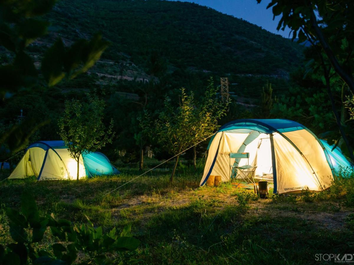Camp'In Goris Hotel Buitenkant foto