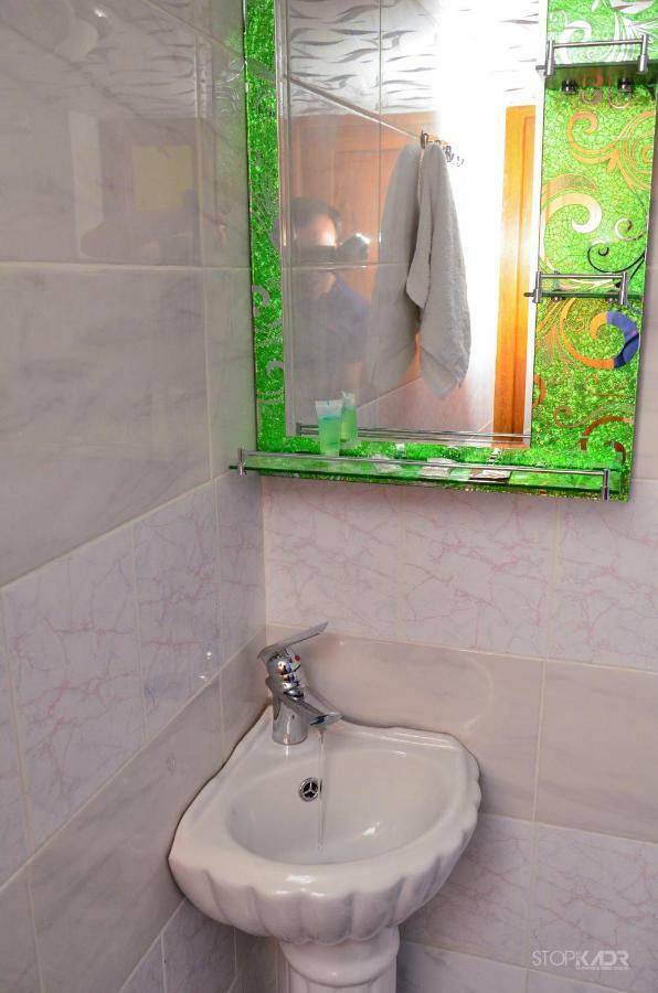 Camp'In Goris Hotel Buitenkant foto