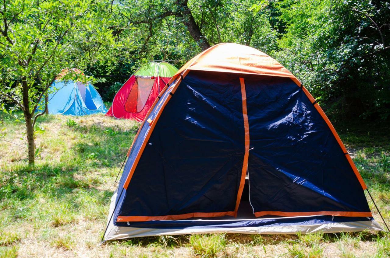 Camp'In Goris Hotel Buitenkant foto
